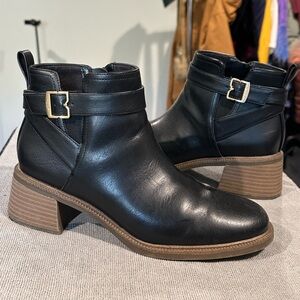 Dr. Scholl’s Black Boots